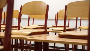 classroom-824120_640